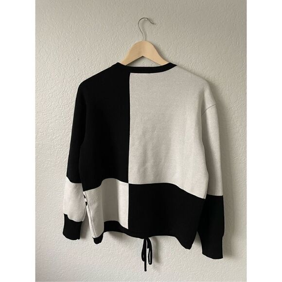 DKNY Woman’s color block  sweater size xs - Picture 7 of 9